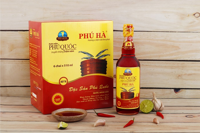 1 hop 6 chai nuoc mam phu quoc 40 do dam