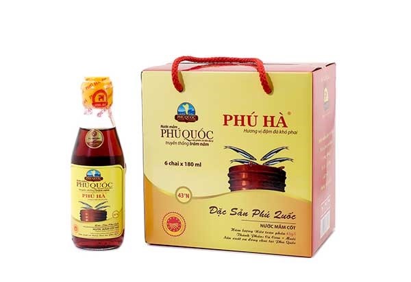 Ngắm bình minh và hoàng hôn ở Phú Quốc lúc mấy giờ? 4 Co-duoc-mang-nuoc-mam-len-may-bay-4