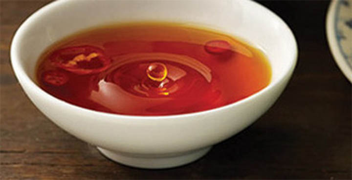 Làm thế nào để phân biệt nước mắm nhĩ ngon 1 Nước mắm nhĩ ngon