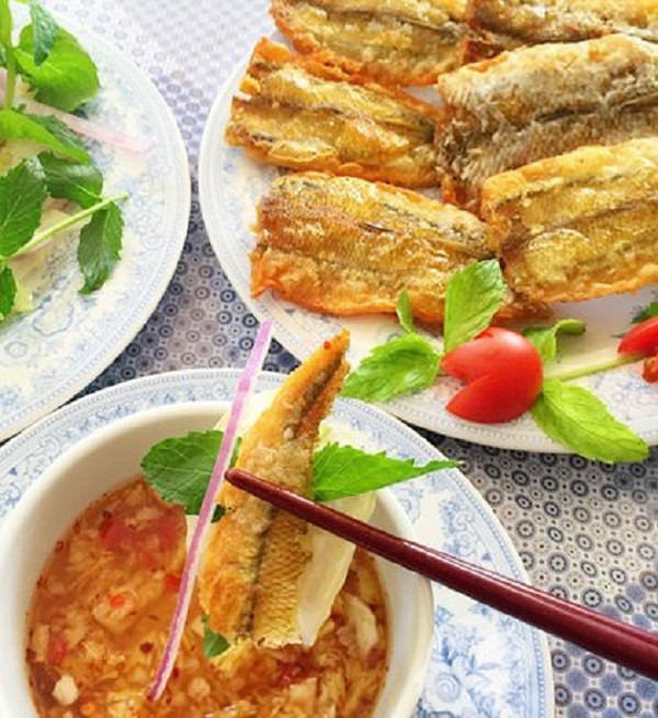 Cách pha nước mắm chấm cá rán, cá chiên ngon chuẩn vị 1 Cach-pha-nuoc-cham-ca-1